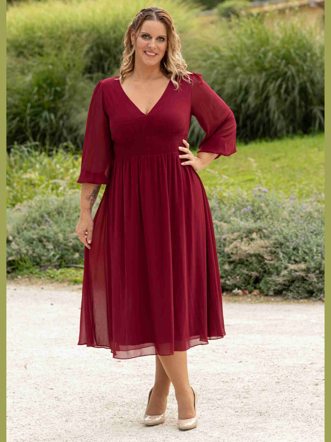 MAYA, A-vonalú koktélruha BURGUNDI