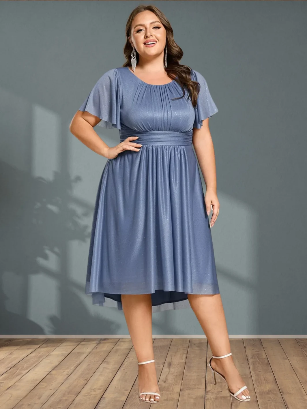 VANESSA, GLITTERES Molett Koktélruha Csillogó Hamukék