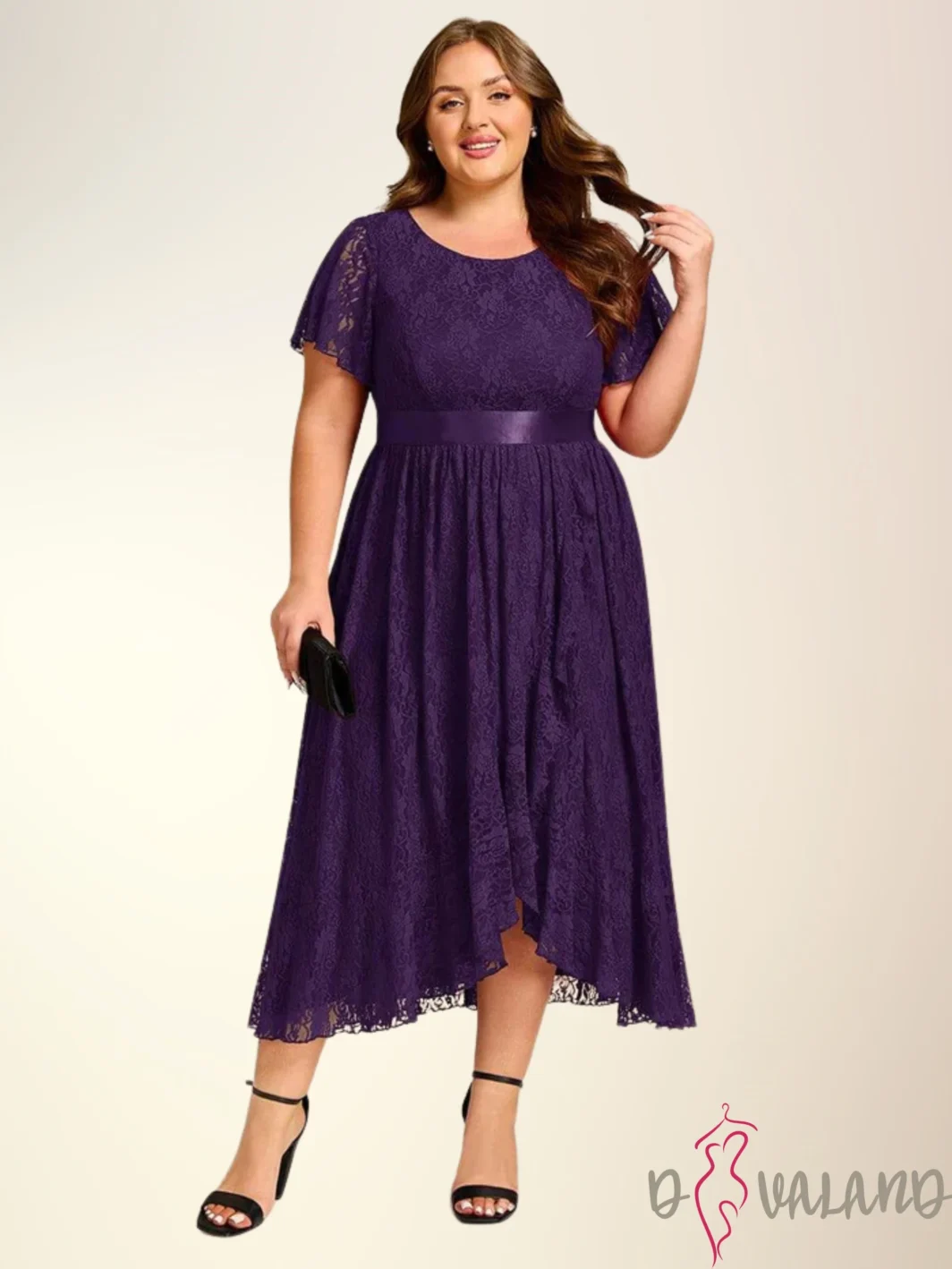 1 VERONICA, Plus Size Csipkés Koktélruha szaténövvel LILA