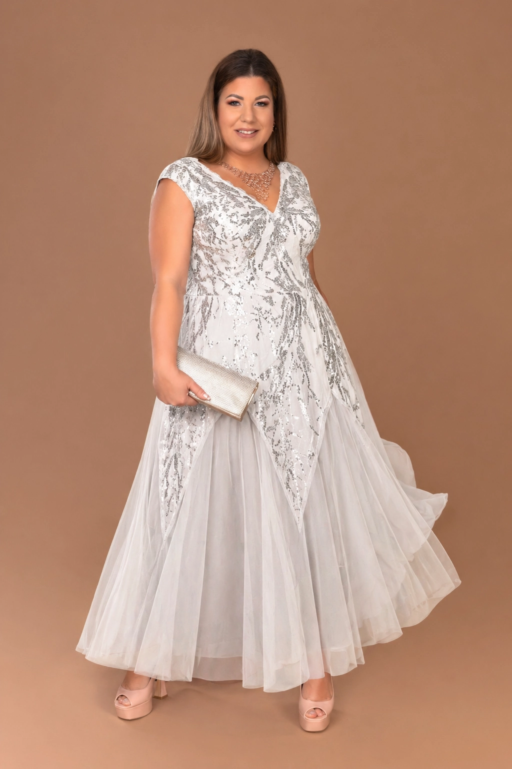 HANNALORE, Plus Size Flitteres MENYASSZONYI Ruha 46-54-ig